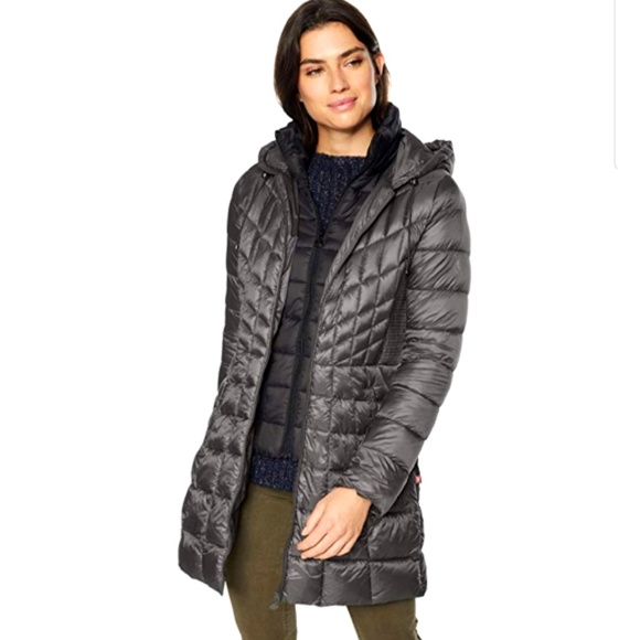 Bernardo packable primaloft jacket NWOT - Picture 3 of 6